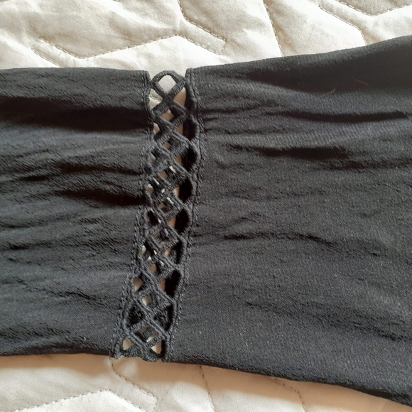 DYNAMITE DRESS SIZE MEDIUM - Picture 3 of 6